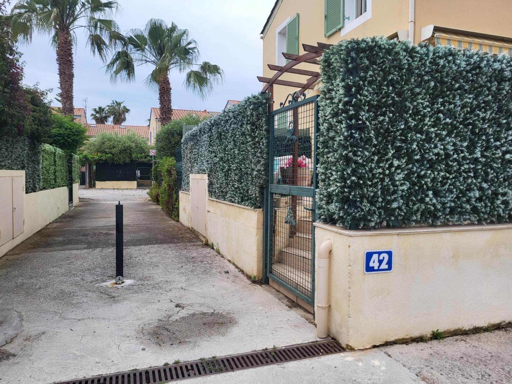 Mazet Climatise Rdj Plages Parking Wifi Gratuit La Londe-les-Maures Extérieur photo